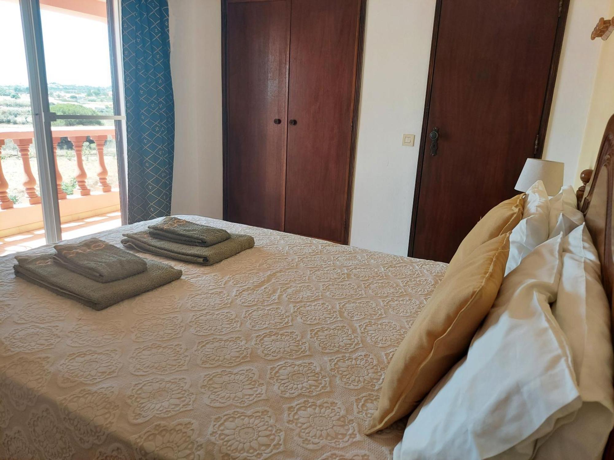 Vivenda Os Silvas Hotel Odiaxere Bilik gambar