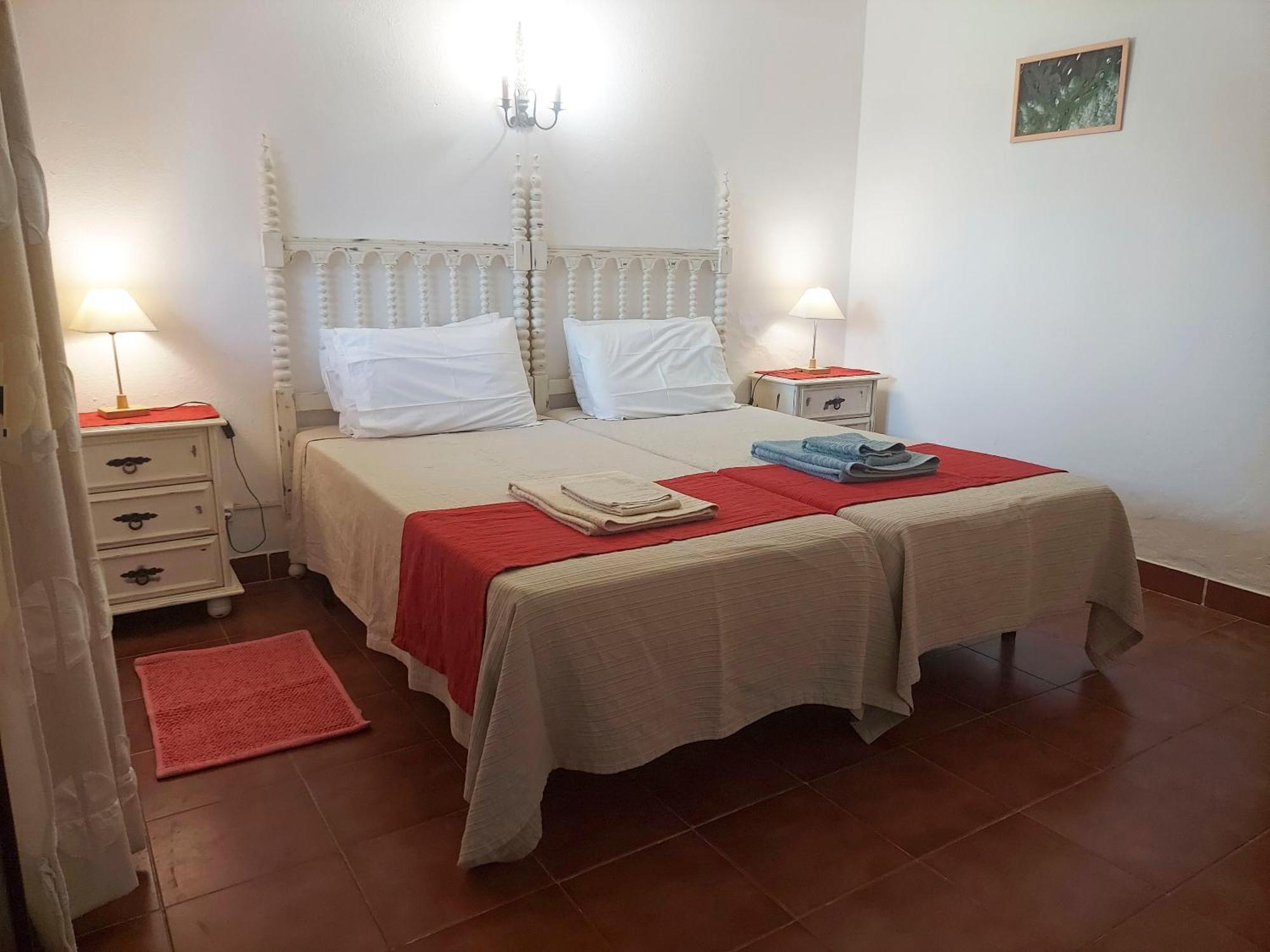 Vivenda Os Silvas Hotel Odiaxere Luaran gambar