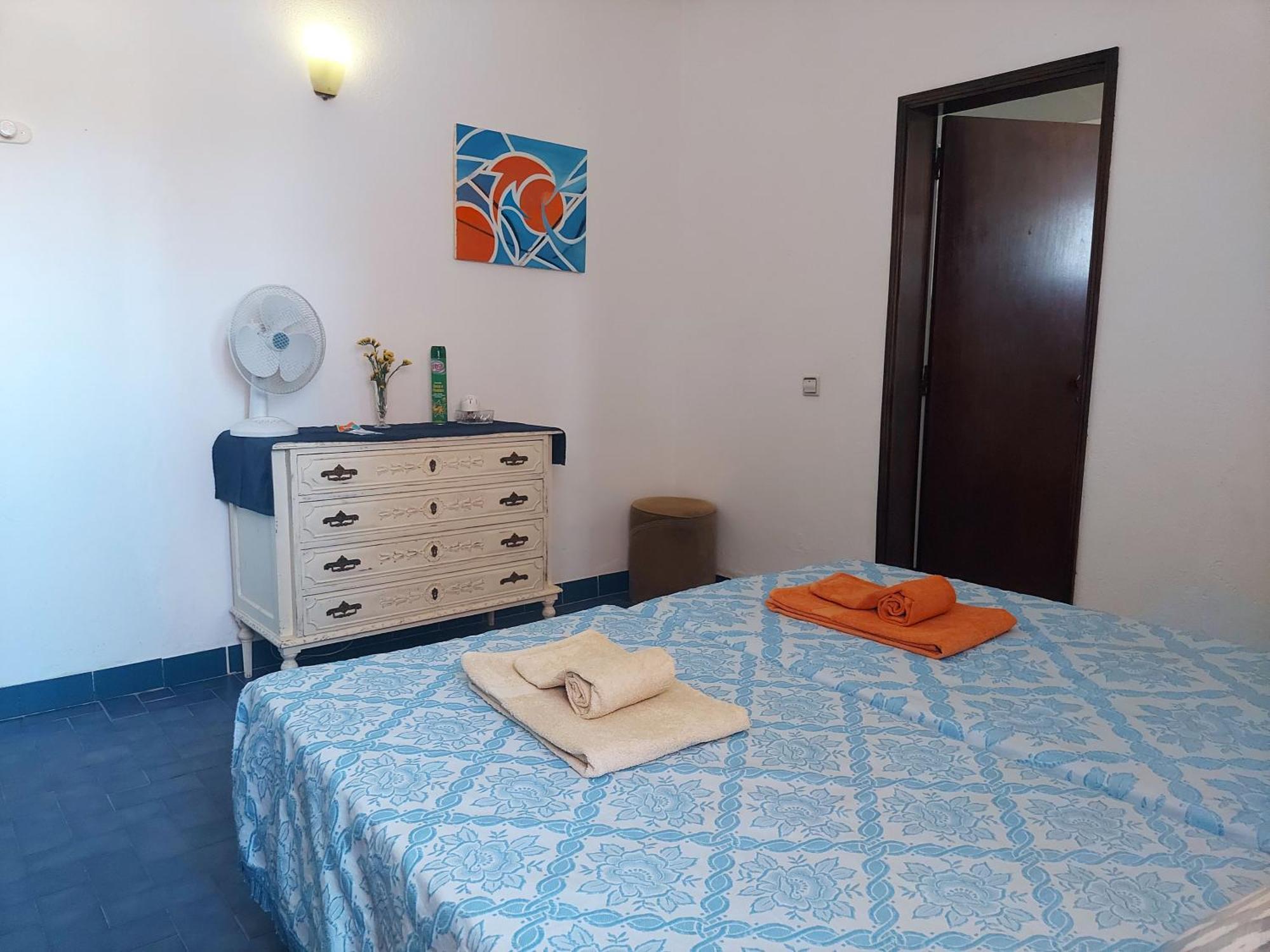 Vivenda Os Silvas Hotel Odiaxere Bilik gambar